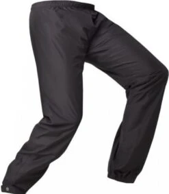 AGU GO Regenbroek Essential Unisex - Zwart - XL - Dames & Heren - Waterdicht & Ademend -Buitenkampeeruitrusting 1047x1200 1