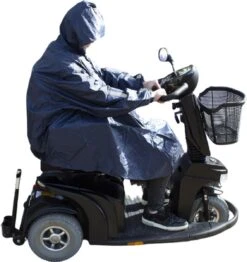 C-Line Poncho Scootmobiel - Blauw - Reflecterend 17 C-Line Poncho Scootmobiel - Blauw - Reflecterend -Buitenkampeeruitrusting 1132x1200