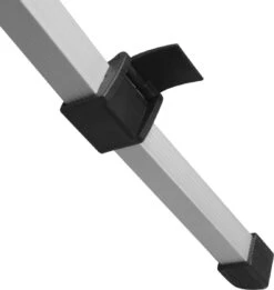 Campart Campingtafel XL TA-0806 - Opvouwbaar, Lichtgewicht En Met Verstelbare Poten - Kampeertafel Inklapbaar Inclusief Opbergtas - 140 X 80 X 70 Cm - Wit 20 Campart Campingtafel XL TA-0806 - Opvouwbaar, Lichtgewicht En Met Verstelbare Poten - Kampeertafel Inklapbaar Inclusief Opbergtas - 140 X 80 X 70 Cm - Wit -Buitenkampeeruitrusting 1137x1200