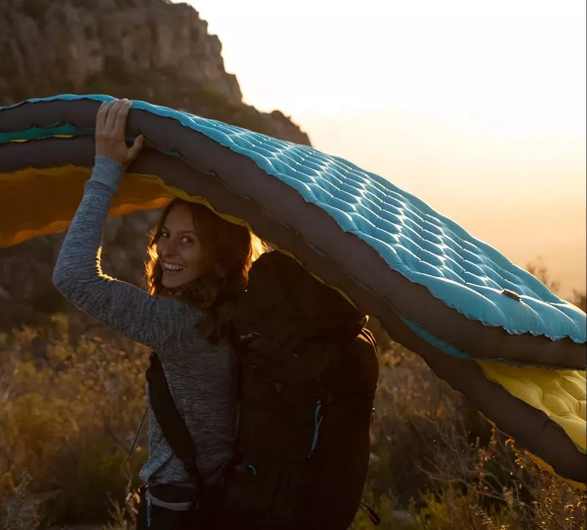 Naturehike® 3D Luchtmatras Premium - Comfortabel R-waarde 2.0 - Extra Dikke Slaapmat - Luchtbed Kamperen - Opblaasbaar Matras - Lichtgewicht - Outdoor - Camping 8 Naturehike® 3D Luchtmatras Premium - Comfortabel R-waarde 2.0 - Extra Dikke Slaapmat - Luchtbed Kamperen - Opblaasbaar Matras - Lichtgewicht - Outdoor - Camping - Afbeelding 6