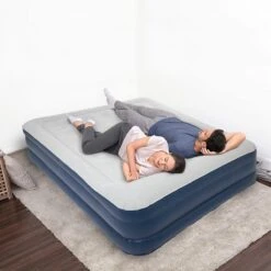 LifeGoods Luchtbed - 2 Persoons - Met Ingebouwde Pomp - Incl. Draagtas En Reparatiekit -Buitenkampeeruitrusting 1200x1200 1210