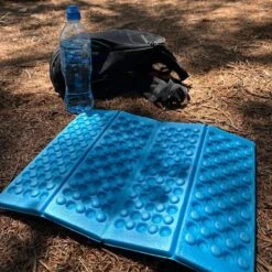 Springos Zitmat | Opvouwbaar Zitmatje | Zitkussen | 28 X 40 X 1 Cm | Blauw 26 Springos Zitmat | Opvouwbaar Zitmatje | Zitkussen | 28 X 40 X 1 Cm | Blauw -Buitenkampeeruitrusting 1200x1200 1253