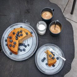 Travellife Jávea Serviesset - 16-delig - Donkergrijs -Buitenkampeeruitrusting 1200x1200 591