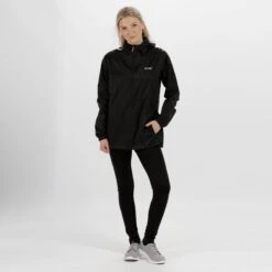 Regatta Pack-It II Regenjas - Maat 44 - Vrouwen - Zwart -Buitenkampeeruitrusting 1200x1200 855