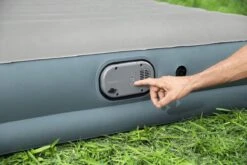 Bestway Luchtbed - 2 Personen - PVC/Polyester - Ingebouwde Oplaadbare Pomp - Fortech™ Materiaal - I-Beam Constructie - Ingebouwd Kussen 27 Bestway Luchtbed - 2 Personen - PVC/Polyester - Ingebouwde Oplaadbare Pomp - Fortech™ Materiaal - I-Beam Constructie - Ingebouwd Kussen -Buitenkampeeruitrusting 1200x800 229