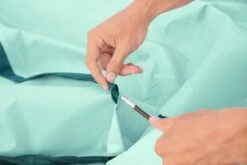 Bestway Strandtent - Pavillo - 2-Persoons - UV80 Zonbescherming - Incl. Tentharingen - Zandzakken Voor Stabiliteit - 200 X 120 X 95 CM -Buitenkampeeruitrusting 1200x800 95