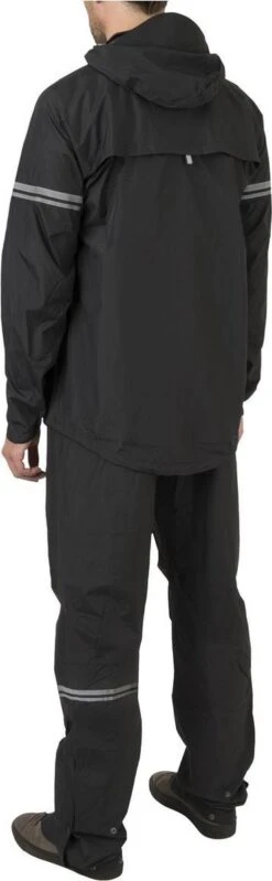 AGU Original Regenpak Essential - Zwart - XXXL - Dames & Heren - Waterdicht & Ademend 28 AGU Original Regenpak Essential - Zwart - XXXL - Dames & Heren - Waterdicht & Ademend -Buitenkampeeruitrusting 371x1200