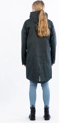 Ralka Regenjas Dames - Mizzle - Donkergroen - Maat 42 -Buitenkampeeruitrusting 581x1200