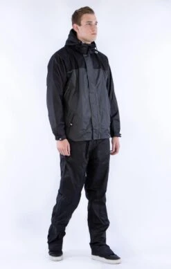 Ralka Regenpak - Intensive - Zwart/Antraciet - M -Buitenkampeeruitrusting 762x1200