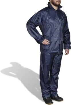 Merkloos Regenpak Maat L - Regenpak Maat Large - Regenpak - Basic Rainsuit - Unisex - Regenpak Dames En Heren - Regenpak Maat Large - Regenpak Kopen -Buitenkampeeruitrusting 809x1200 1