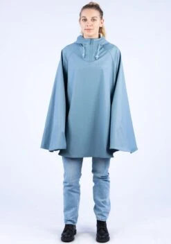 Ralka Regenponcho Senior - Sizzle - Blauw - L/XL -Buitenkampeeruitrusting 841x1200 6