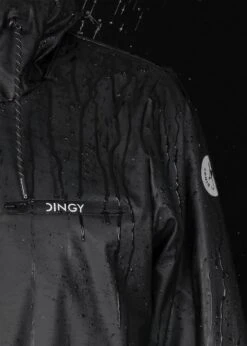 Dingy Weather - Regenjas Dames - Maat 40 - Zwart -Buitenkampeeruitrusting 857x1200 2